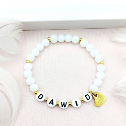 Bransoletka z imieniem z koralików z zawieszką serce