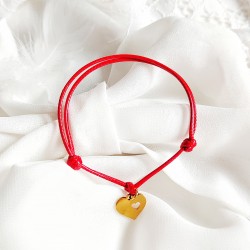 Bransoletka na sznurku ze złotym serduszkiem z grawerem