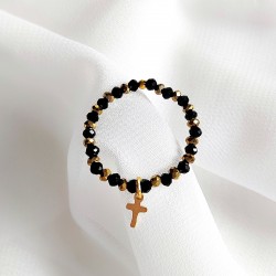 Czarno złoty pierścionek z koralików z zawieszką krzyżyk