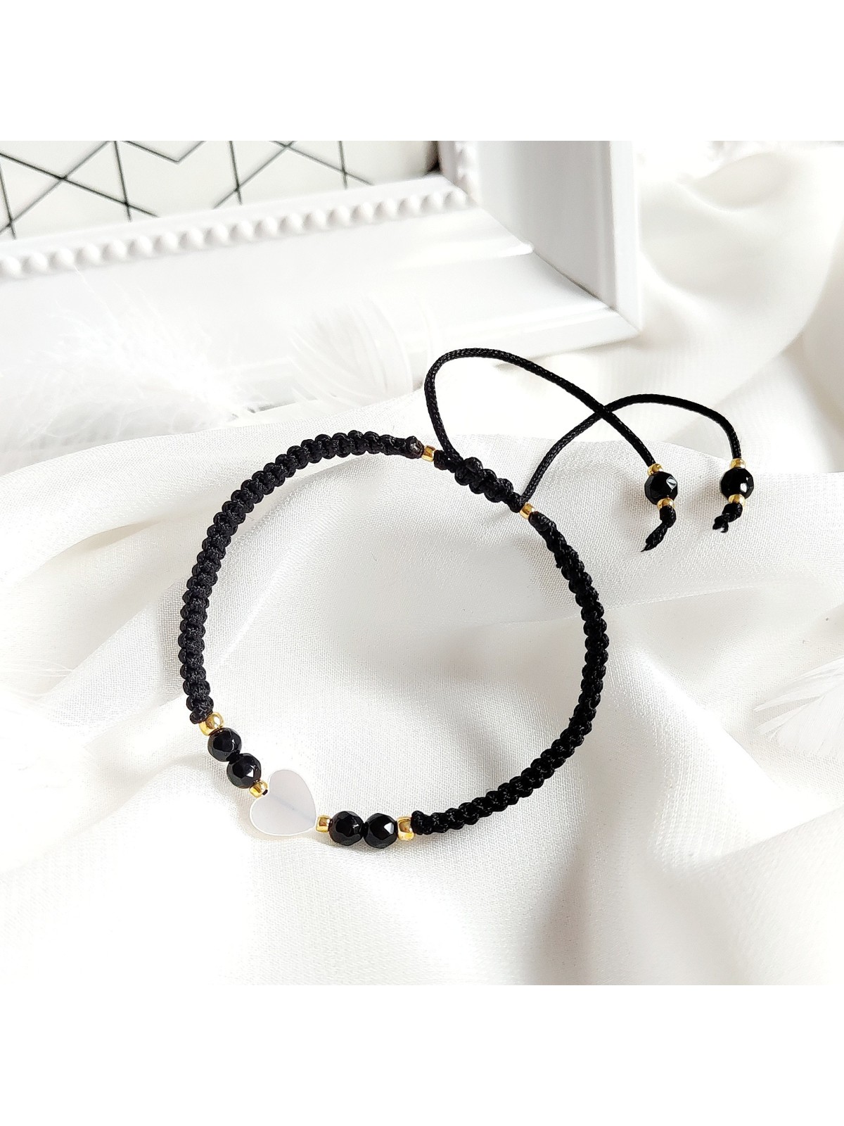 bransoletka handmade z jadeitem i perłowym serduszkiem