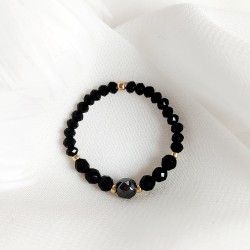 Pierścionek z hematytu i spinelu