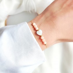 Bransoletka z jadeitem i serduszkiem z masy perłowej