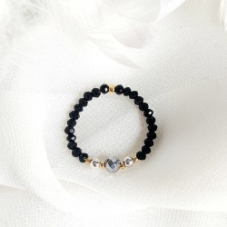 Pierścionek z srebrnym Hematytem z czarnymi kryształami