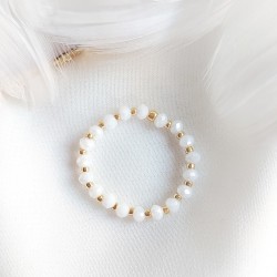 Pierścionek biało złoty z kamieniami