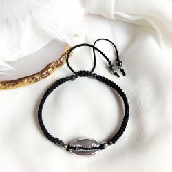 Bransoletka z Muszelką Srebrna muszelka Kauri na sznurku