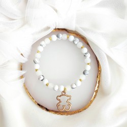 Bransoletka z howlitu ze złotym misiem