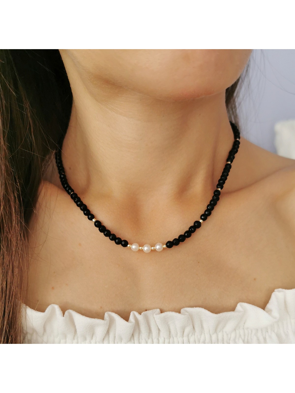 czarny choker z kamieni naturalnych