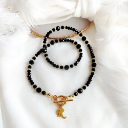 Naszyjnik z Literą Czarny z Kryształków