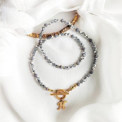 Naszyjnik z Literą z koralików