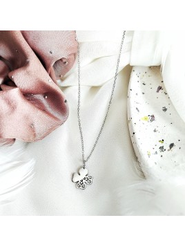 Srebrny łańcuszek z koniczynką