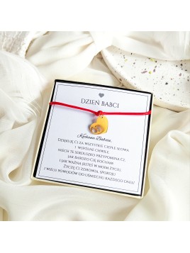 Bransoletka z sercem i stópkami w zestawie z pudełkiem z dedykacją