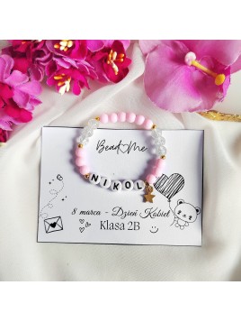 Bransoletka z imieniem dziecka na dzień kobiet