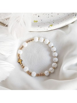 Biało złota bransoletka z krzyżykiem z hematytu na komunię