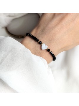 Bransoletka z serduszkiem z masy perłowej z czarnymi kryształami