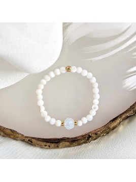 Pierścionek z kamieni naturalnych na gumce