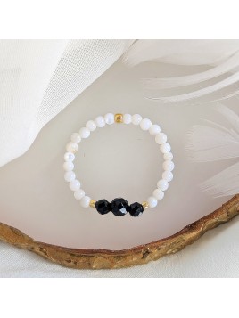 Elastyczny pierścionek z turmalinem i masą perłową