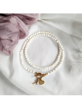 Naszyjnik z masy perłowej z literką i serduszkiem