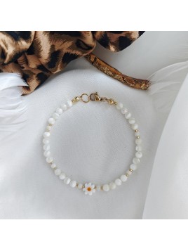 Bransoletka z masy perłowej z koralikiem Stokrotka