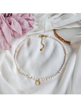 Naszyjnik z pereł naturalnych z półksiężycem