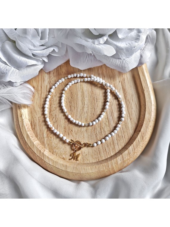 Naszyjnik z agatu i kamienia księżycowego z literką