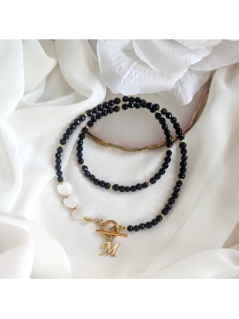 Naszyjnik z onyksu z serduszkami z masy perłowej z literą