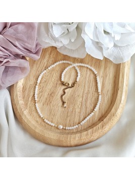 Naszyjnik z perłą naturalną z białymi kryształkami