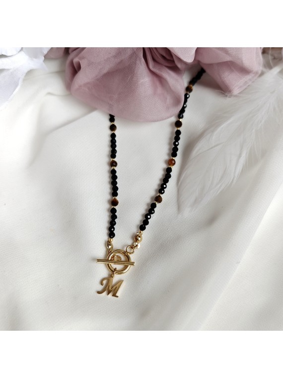naszyjnik z literką z czarnym turmalinem i tygrysim okiem