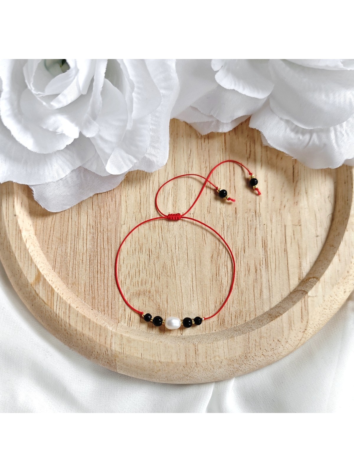 czerwona bransoletka z onyksu i perły
