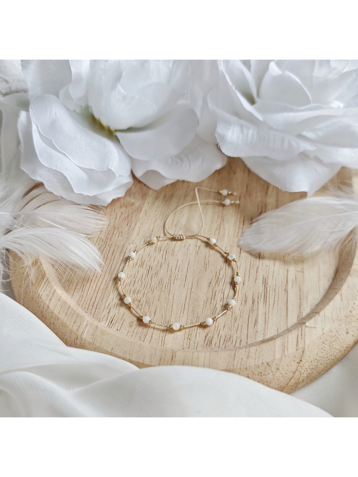 Bransoletka z kamieni naturalnych z masy perłowej