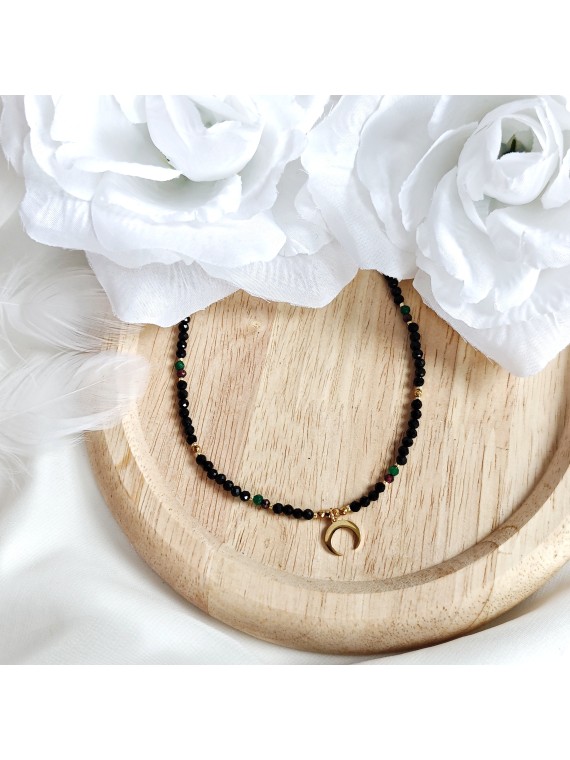 Naszyjnik z turmalinem szmaragdem i hematytem z zawieszką półksiężyc