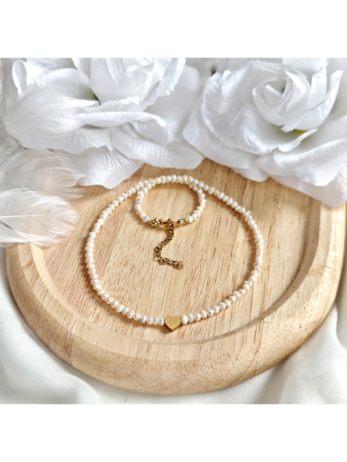 Naszyjnik z pereł naturalnych z serduszkiem