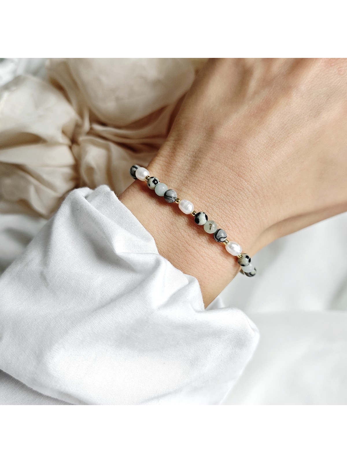 Bransoletka z perłami naturalnymi, amazonitem, jaspisem szarym i jaspisem dalmatyńskim