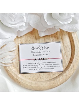 Bransoletka szczęścia z czerwonego sznurka i kamieni naturalnych