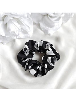 Gumka frotka scrunchie w krówkowe łatki