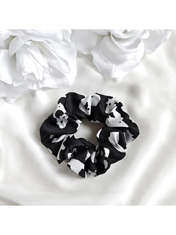 Gumka frotka scrunchie w krówkowe łatki