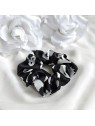 Czarno biała frotka scrunchie we wzory