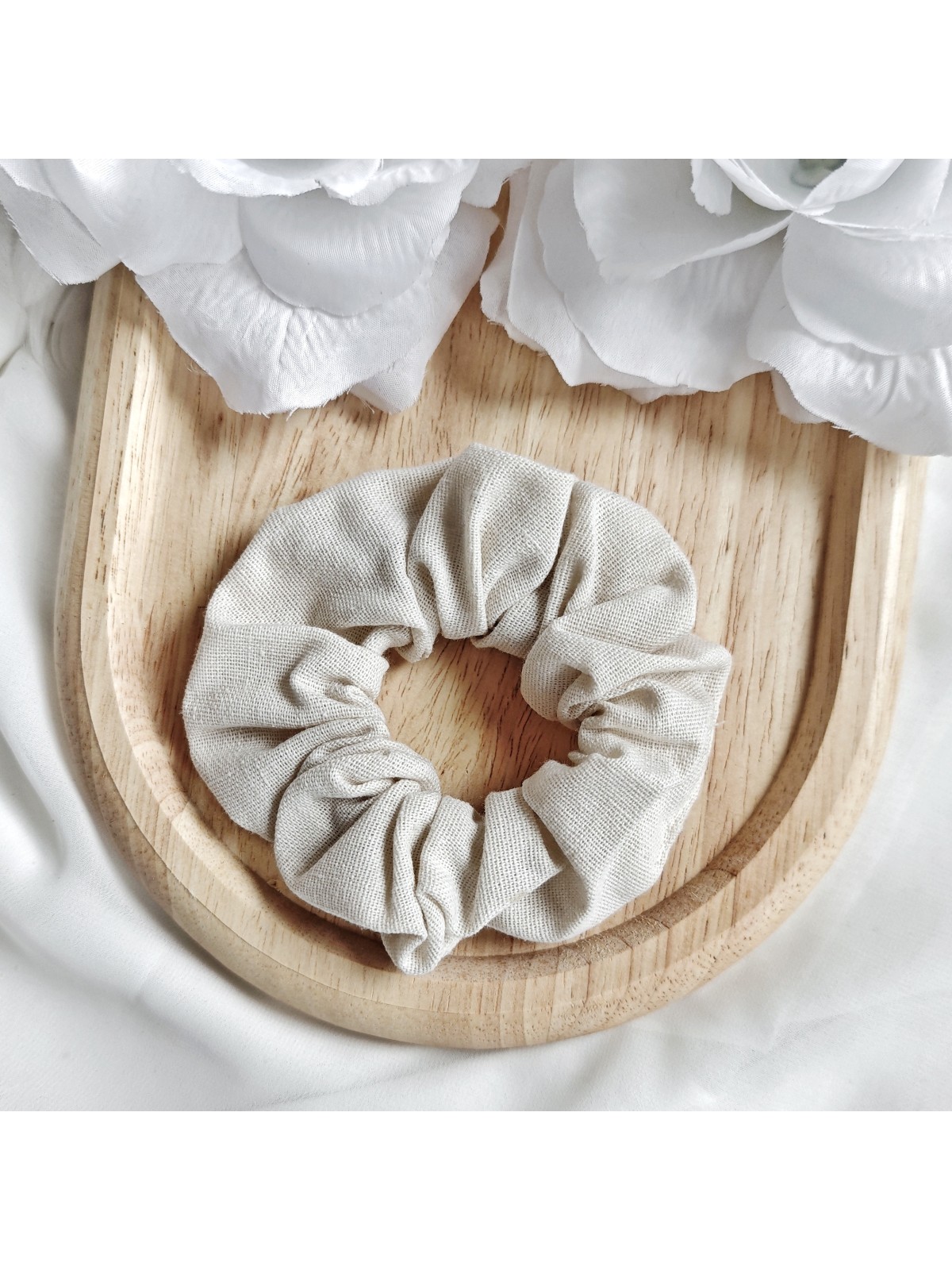 Gumka frotka do włosów Scrunchies lniana beżowa