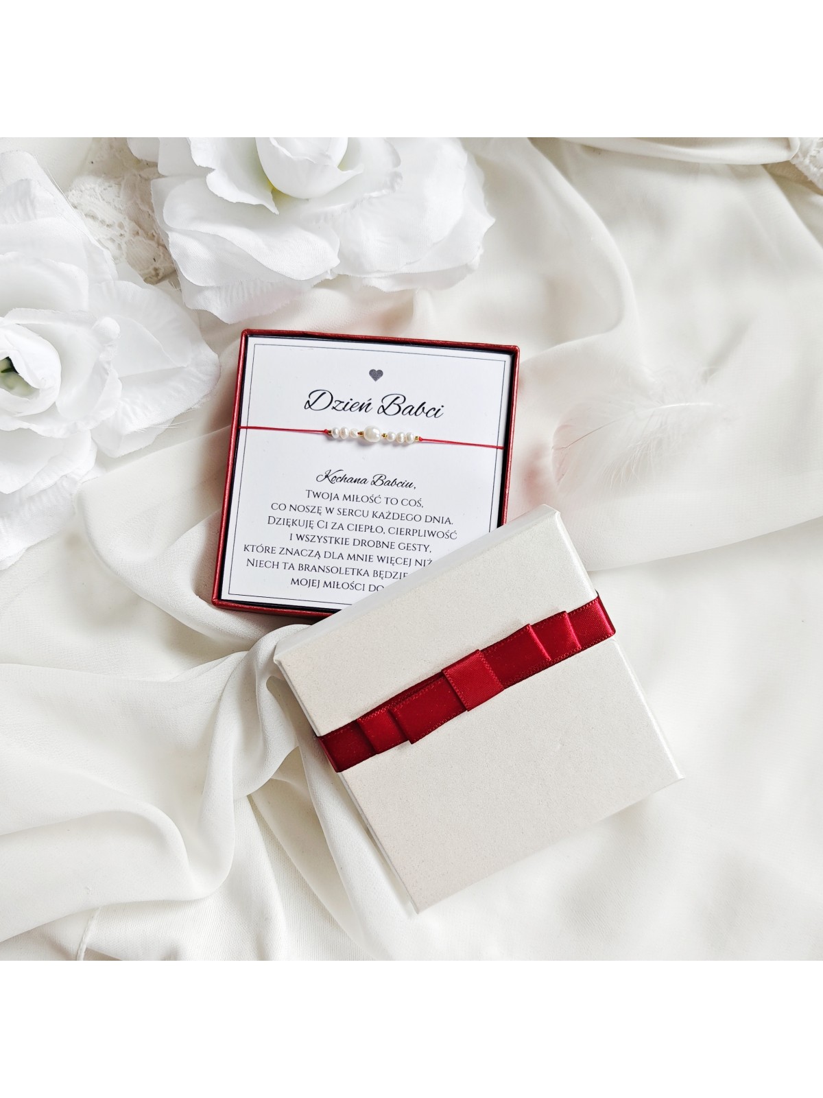 bransoletka na dzień babci z życzeniami w pudełku