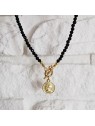 czarny choker z koralików z zawieszką złota moneta medalik czarny choker z koralików z zawieszką złota moneta medalik