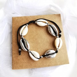 Bransoletka z muszelek...