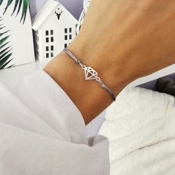 Srebrny diament na sznurku