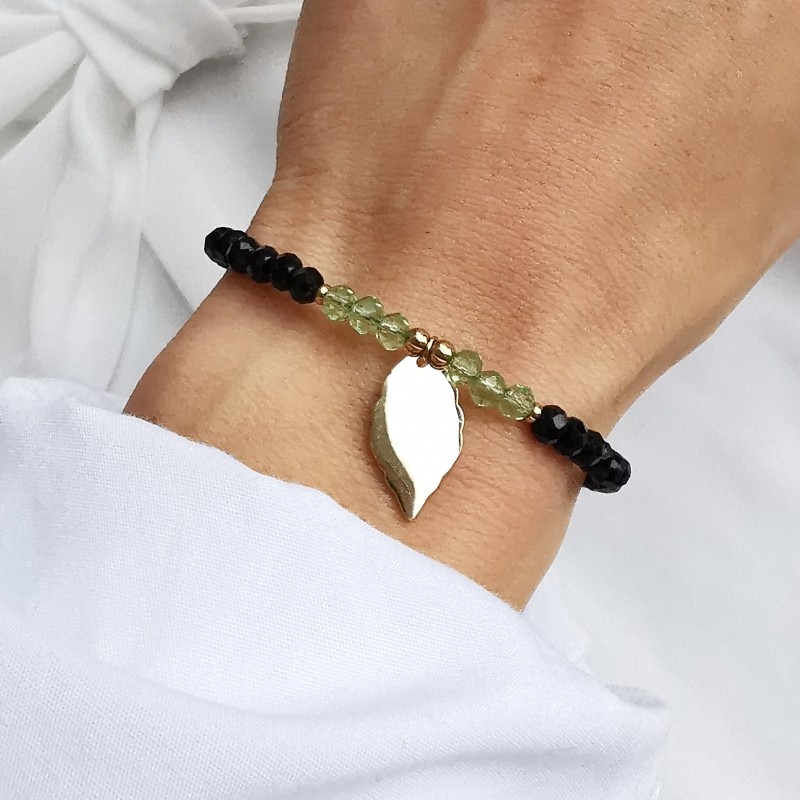 Bransoletka z listkiem i ważką z motywem natury Bransoletka z listkiem i ważką z motywem natury