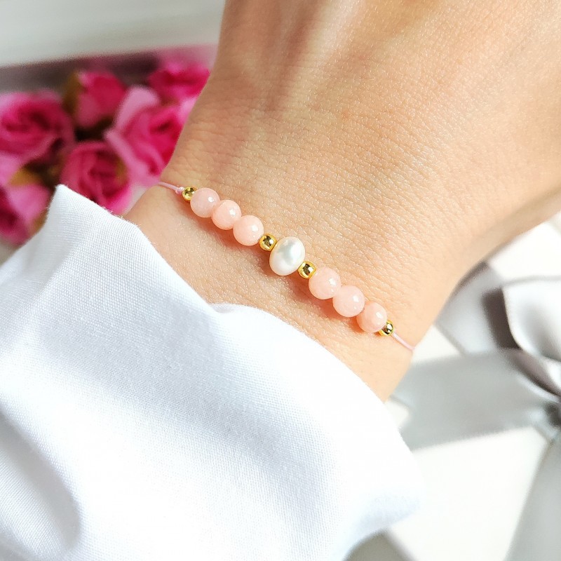 Minimalistyczna bransoletka z jadeitem i naturalną perłą Minimalistyczna bransoletka z jadeitem i naturalną perłą