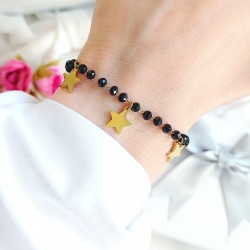 Bransoletka z czarnych kamieni ze złotymi gwiazdkami