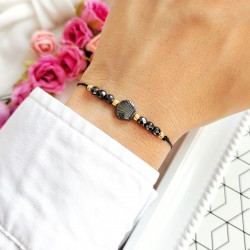 Bransoletka z kamieni naturalnych z muszelką z hematytu